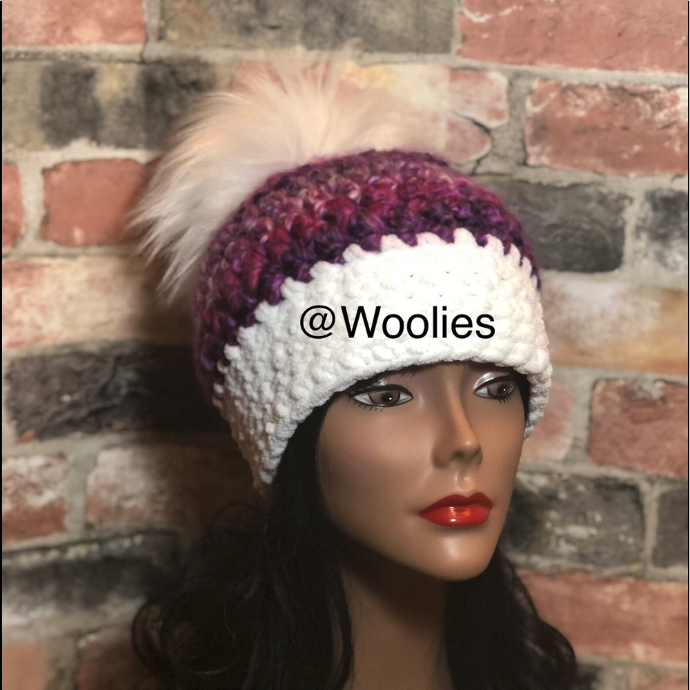 Beanie (chunky) with Faux Fur Pom